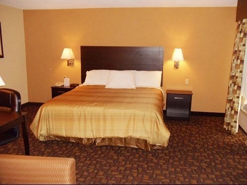 Super 8 By Wyndham Ia Motel