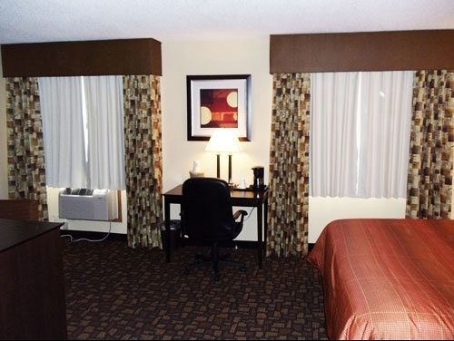 Super 8 By Wyndham Ia Motel 2*
