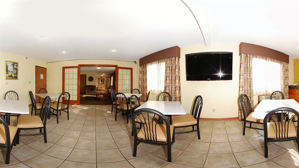 Super 8 By Wyndham Ia Clive
